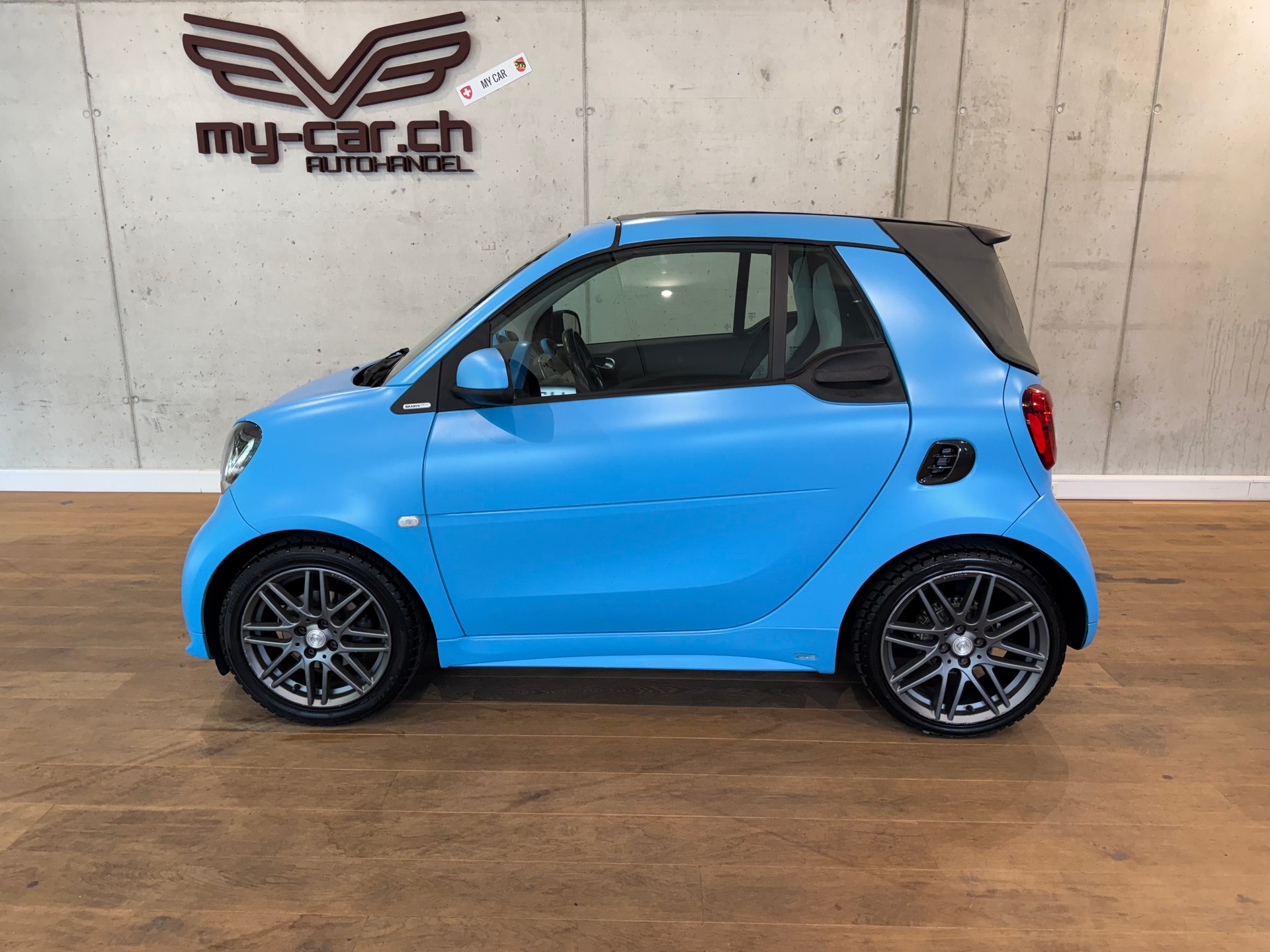 SMART fortwo Cabrio *BRABUS Edition Tailor Made* twinmatic || CH-FZG || LIMITIERT AUF 200 STK WELTWEIT-image-8