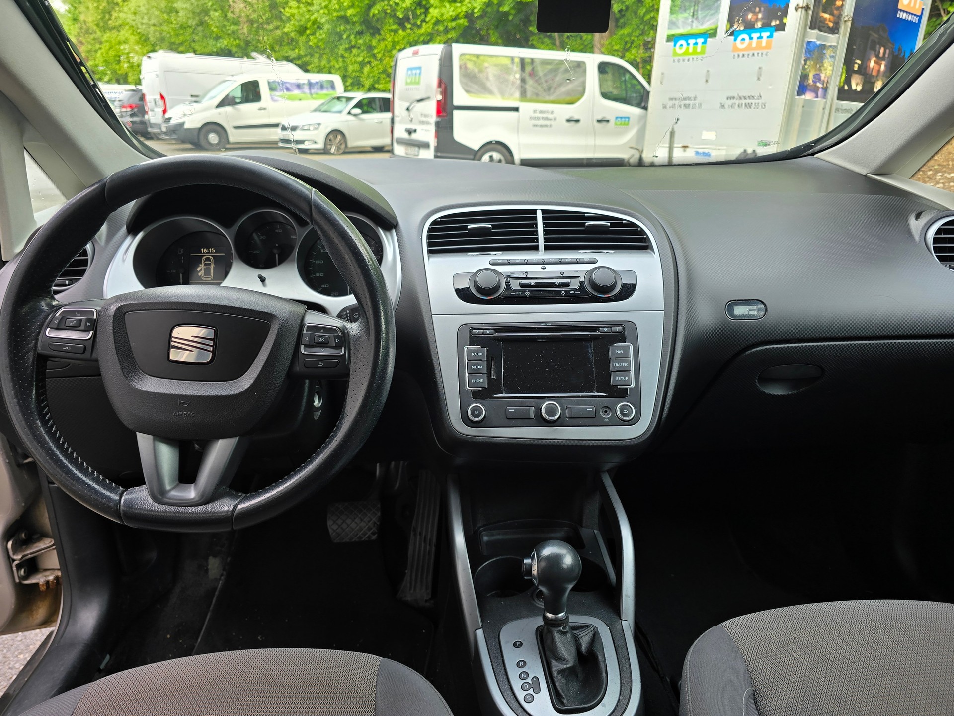SEAT Altea XL 1.6 TDI Style DSG-image-8