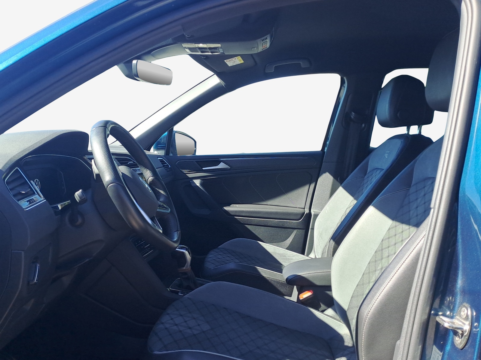 VW Tiguan 1.4TSI PHEV R-Line DSG-image-7