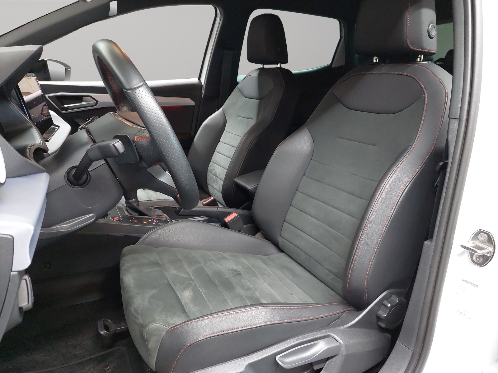 SEAT Ibiza 1.0 EcoTSI FR DSG-image-5