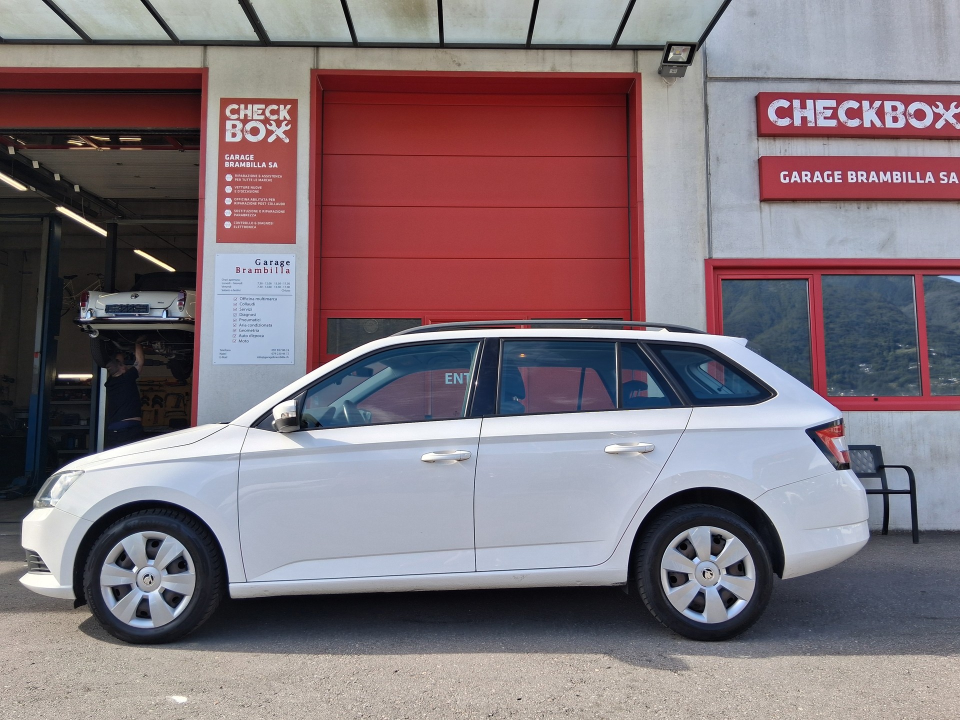 SKODA Fabia 1.2 TSI Active