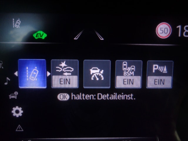 TOYOTA Highlander 2.5 HSD Premium e-CVT-image-8