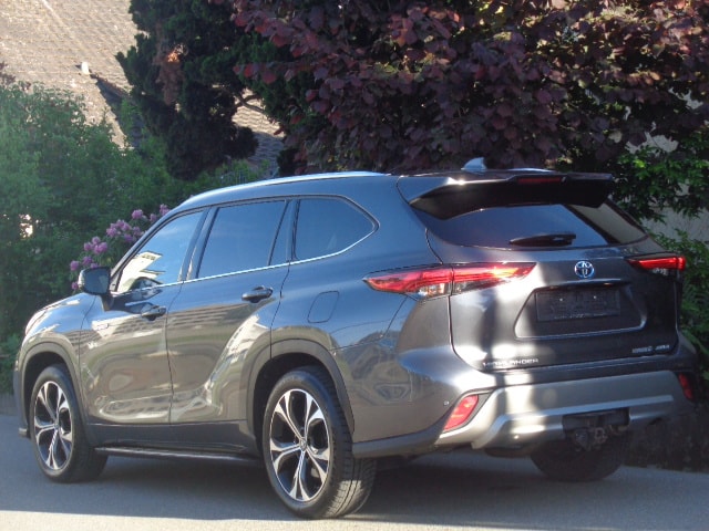 TOYOTA Highlander 2.5 HSD Premium e-CVT-image-2