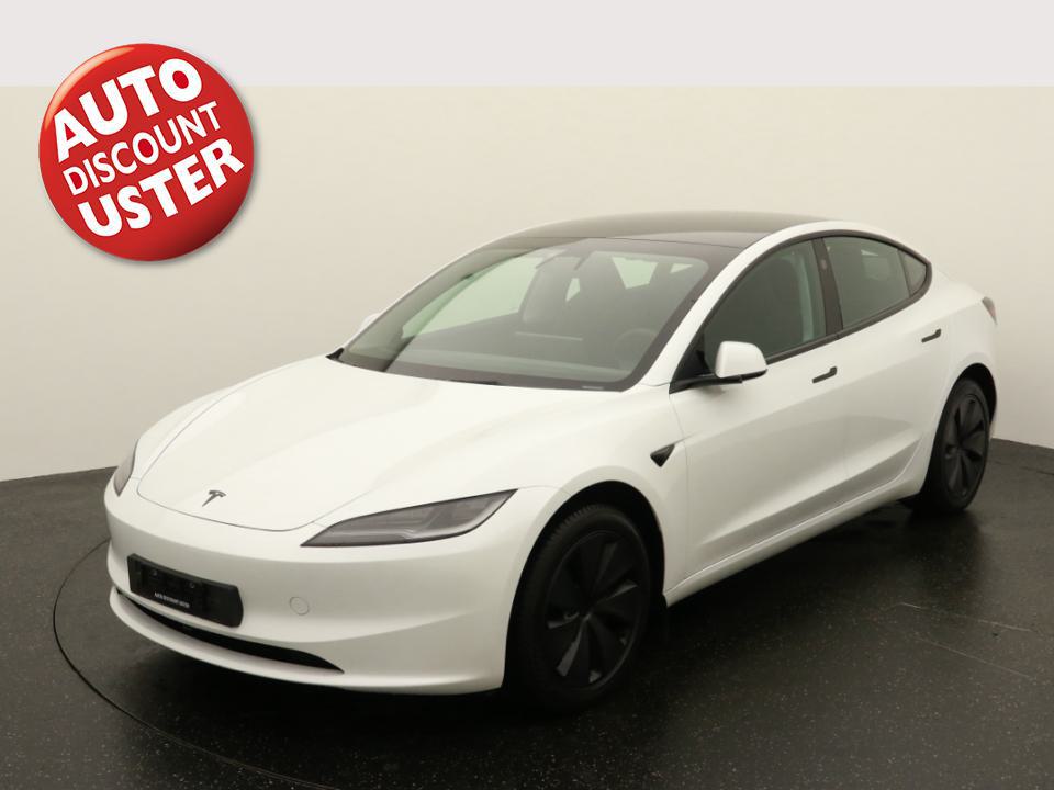TESLA Model 3 RWD