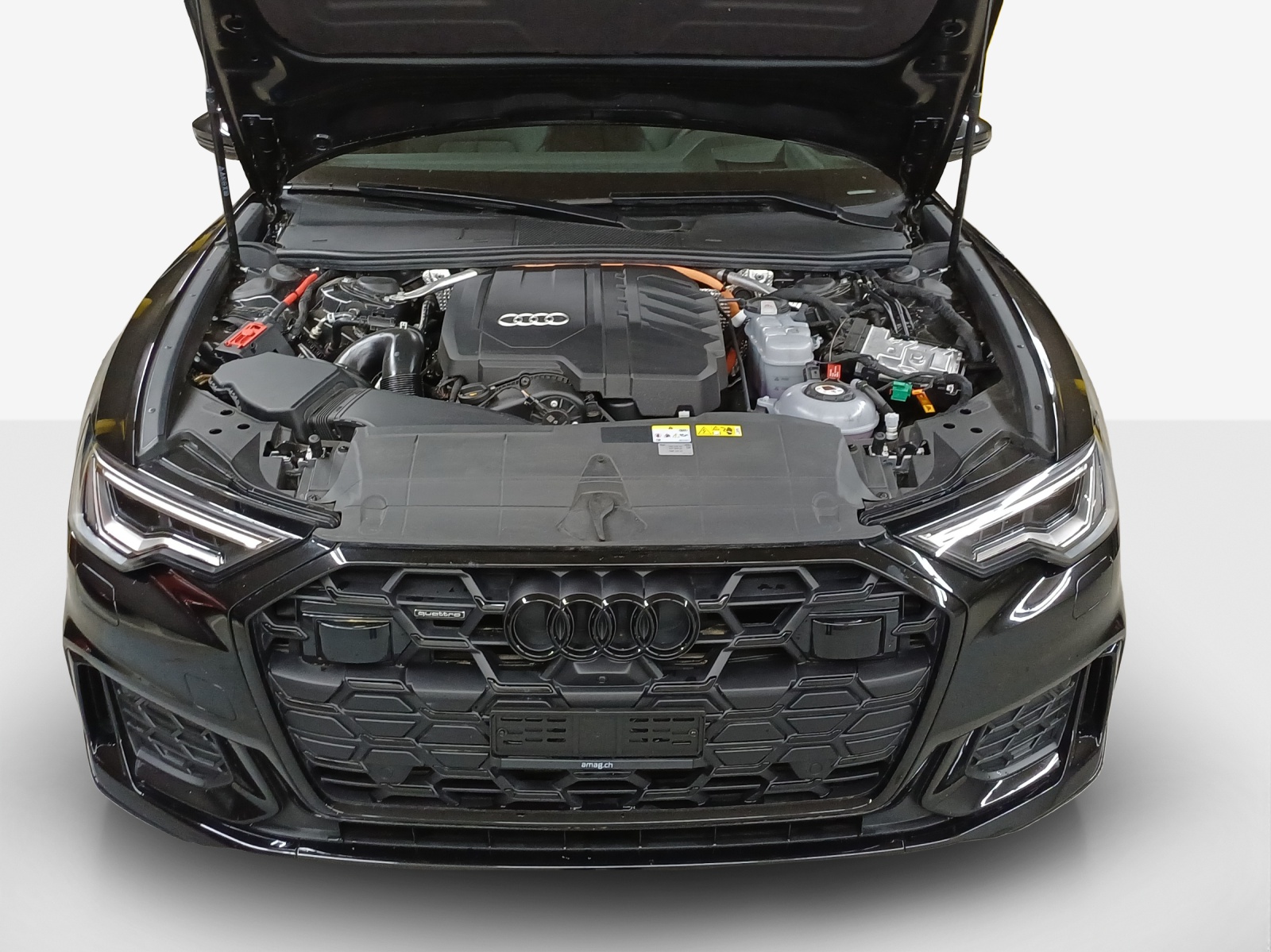 AUDI A6 Avant 50 TFSIe S line quattro S-tronic-image-14