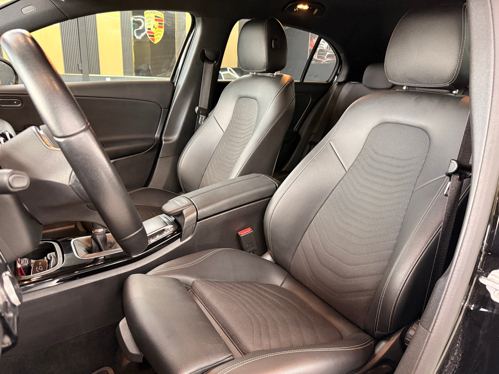 MERCEDES-BENZ A 160-image-9