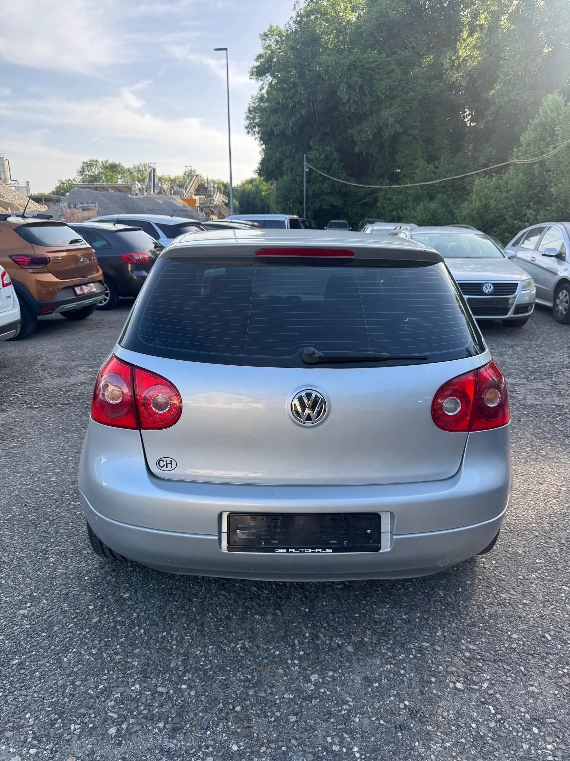 VW Golf 2.0 FSI Comfortline-image-5