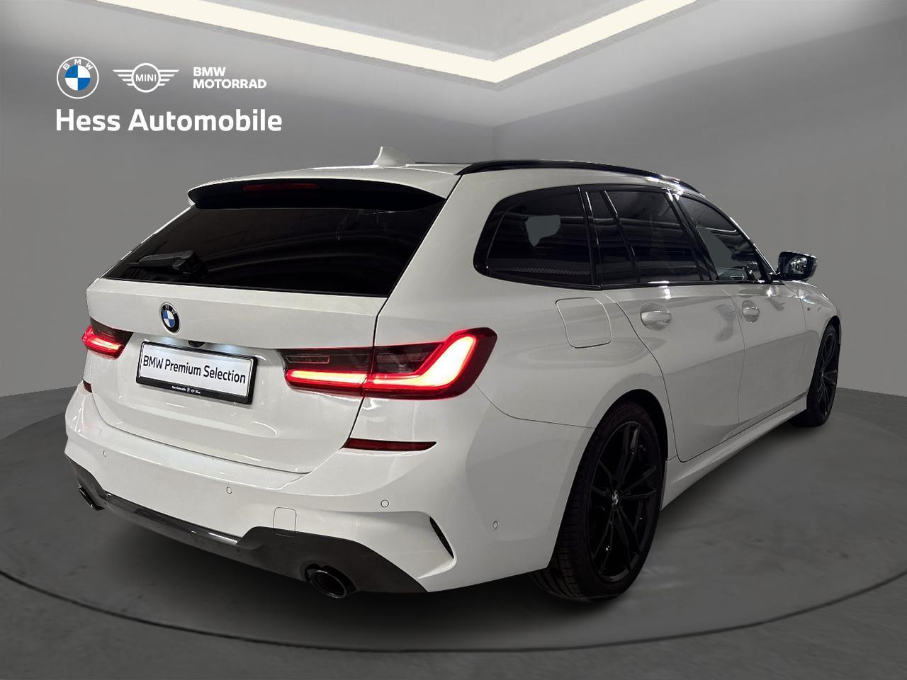 BMW 320d xDrive Touring M Sport-image-2
