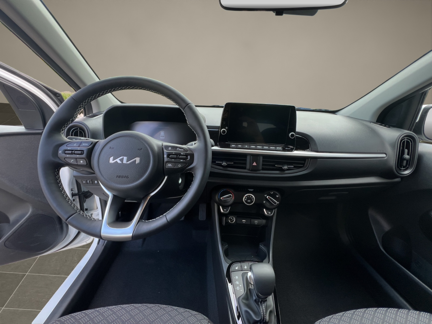 KIA Picanto 1.0 GDi First Edition-image-10