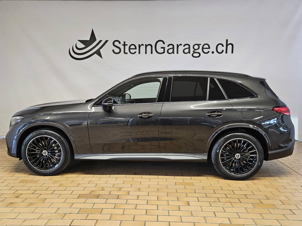 MERCEDES-BENZ GLC 300 de 4Matic AMG Line EQ Star-showroom-element-1