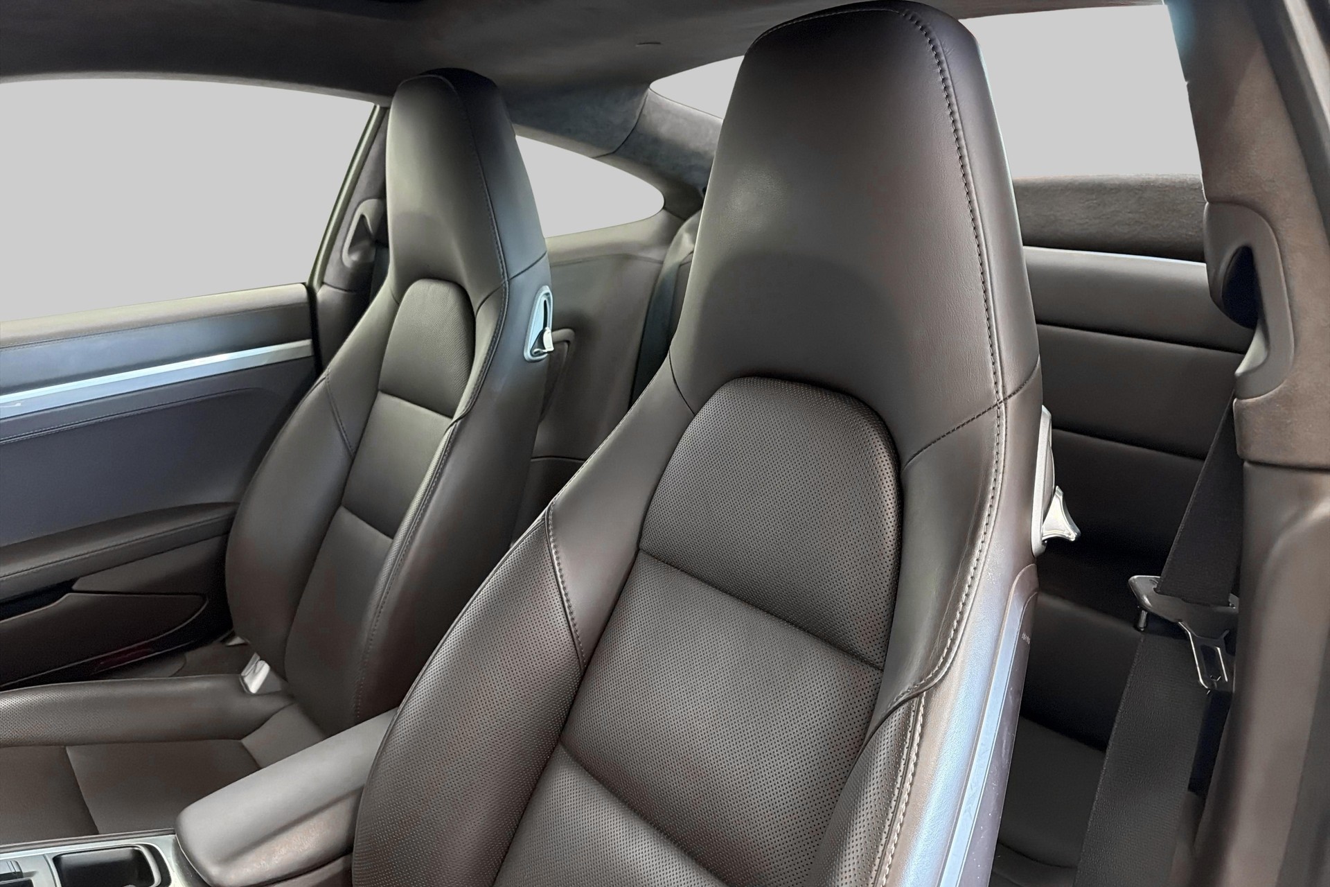 PORSCHE 911 Carrera 4S PDK-image-19