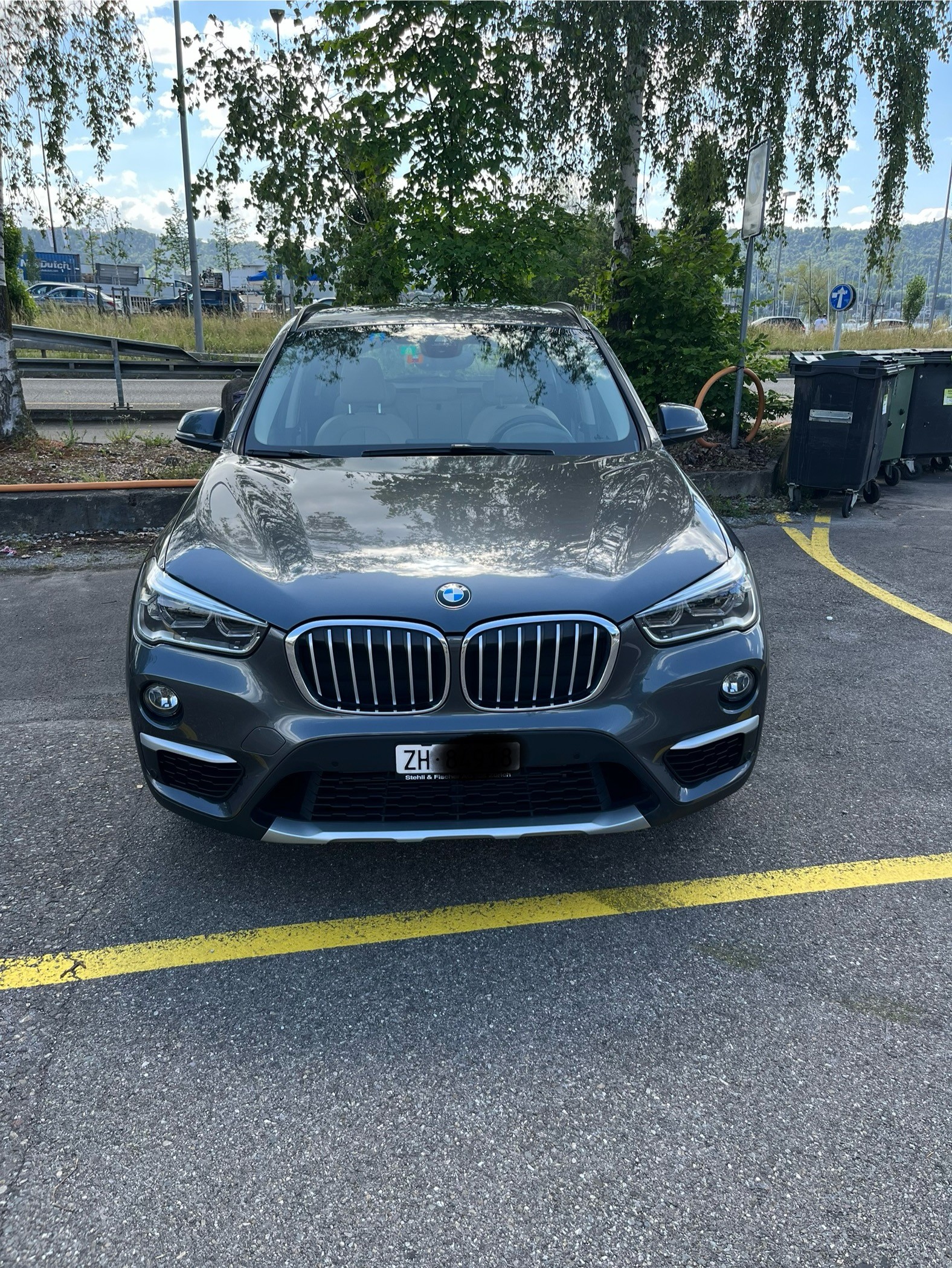 BMW 25i xDrive-image-0