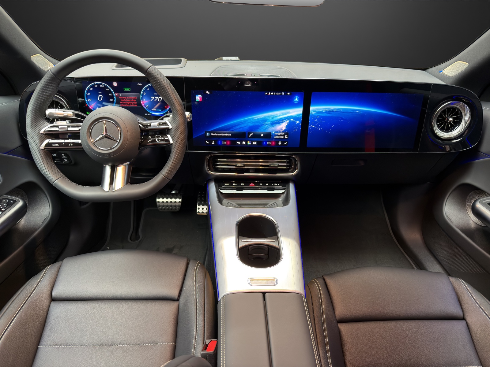 MERCEDES-BENZ CLA 220 4MATIC Shooting Brake-image-6