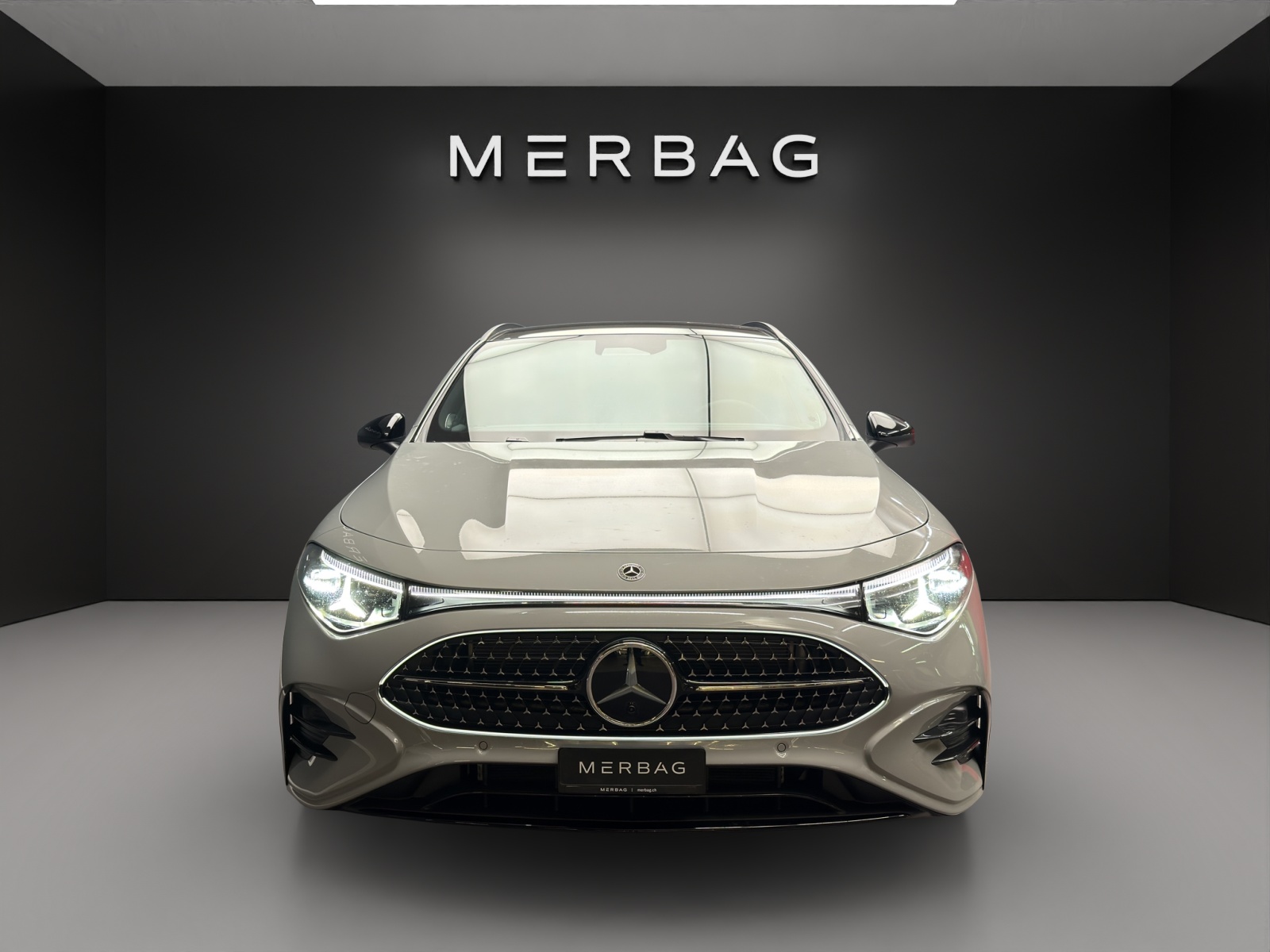 MERCEDES-BENZ CLA 220 4MATIC Shooting Brake-image-1