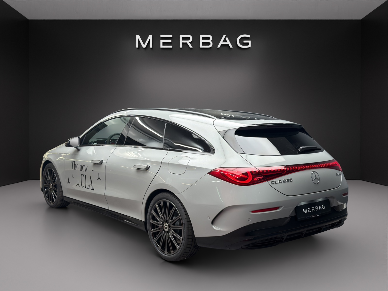 MERCEDES-BENZ CLA 220 4MATIC Shooting Brake-image-3