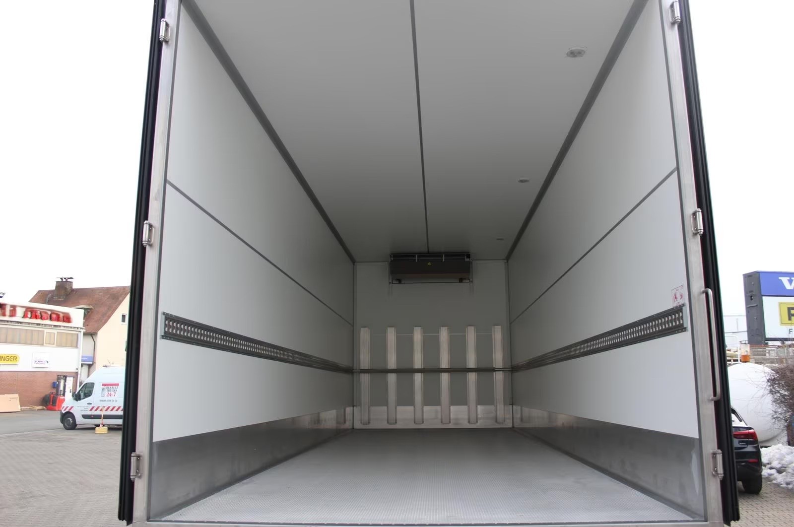 VOLVO FL 240 4x2 Kühlkoffer*Thermoking, LBW-image-3