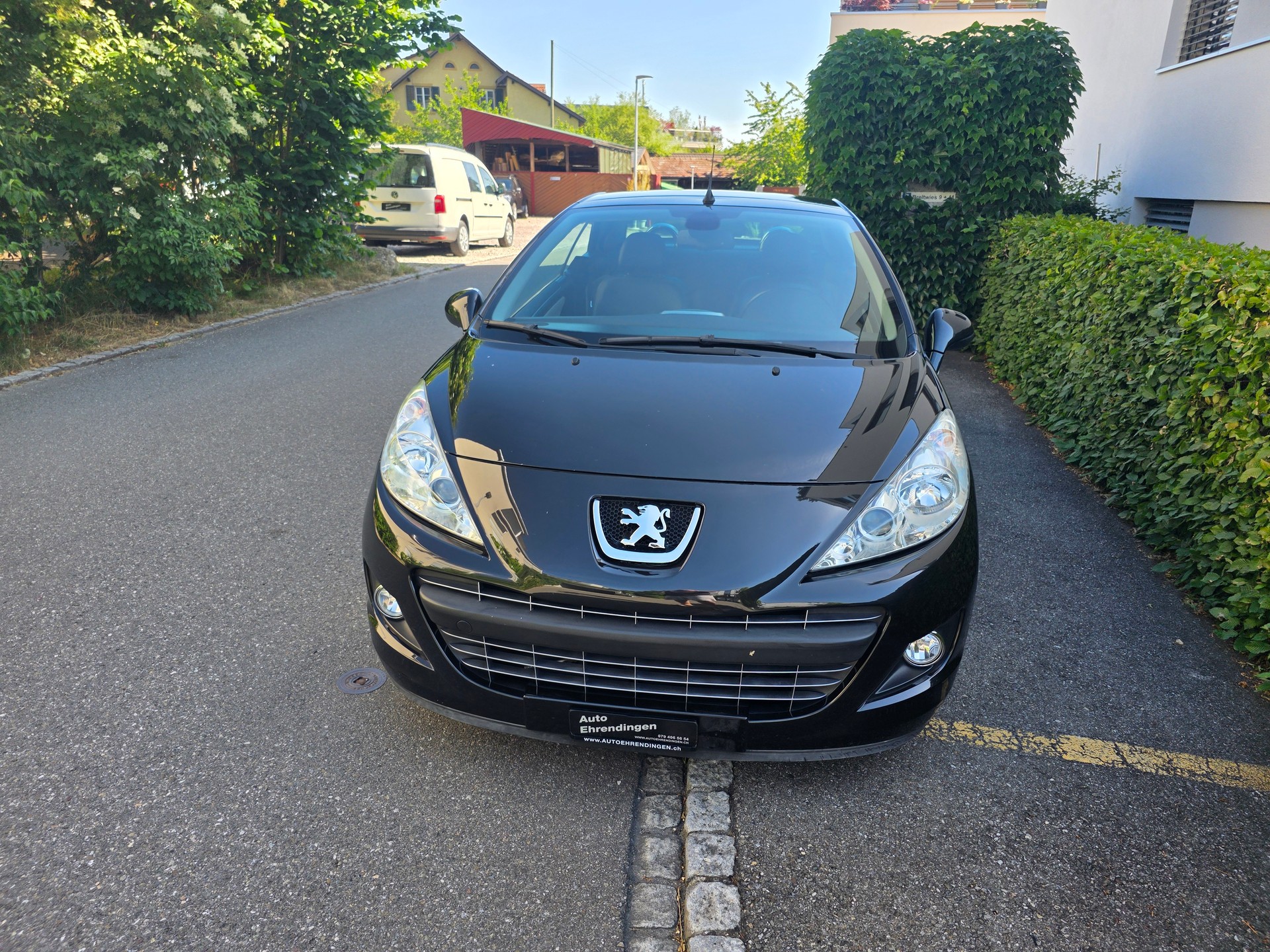 PEUGEOT 207 CC 1.6 16V Turbo Roland Garros-image-14