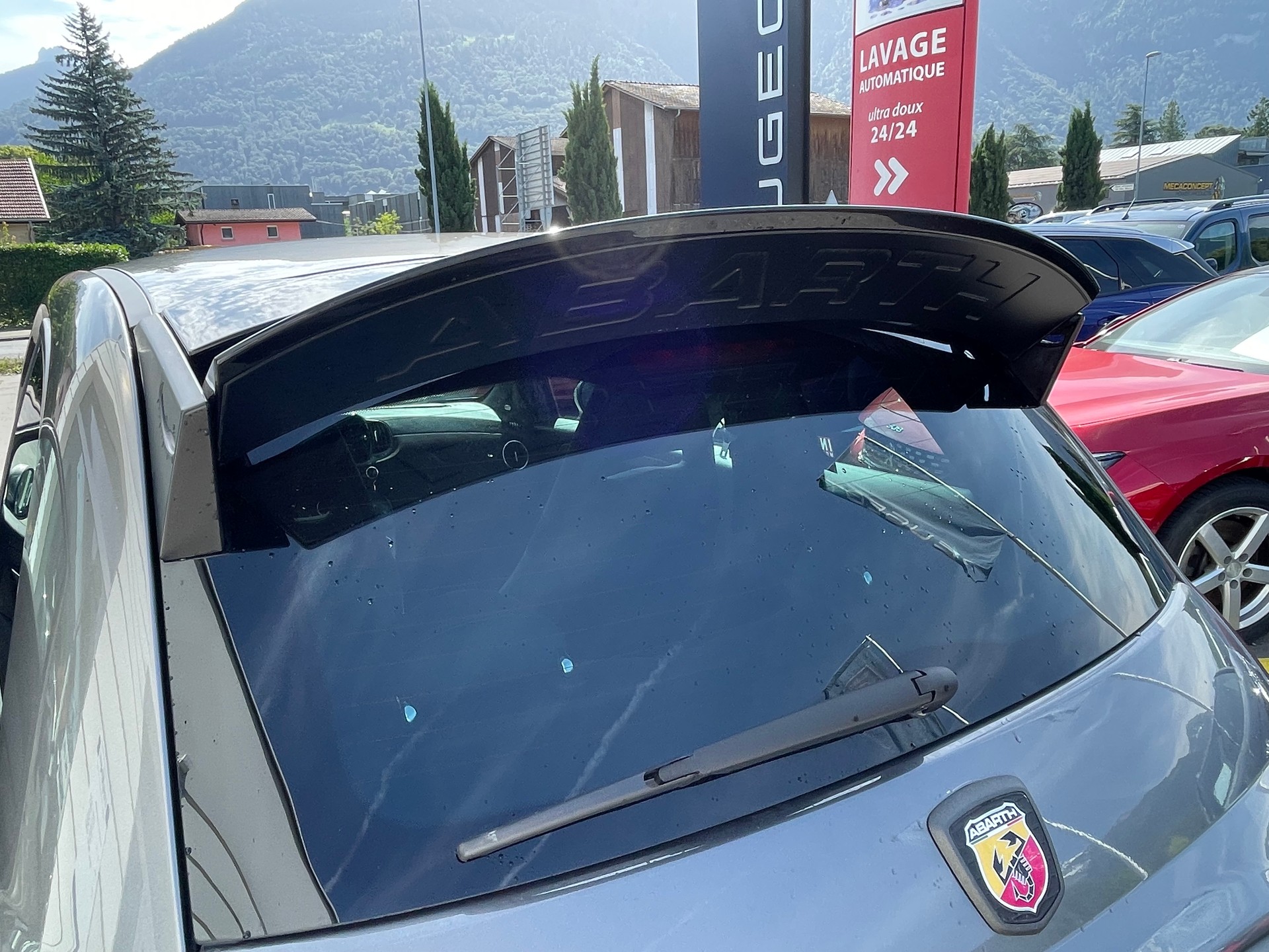 FIAT 695 1.4 16V Turbo Abarth 695 Competizione Dualogic-image-12