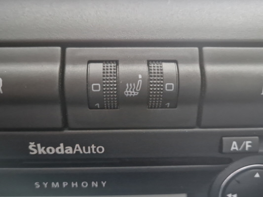 SKODA Octavia 2.0 Elegance-image-12