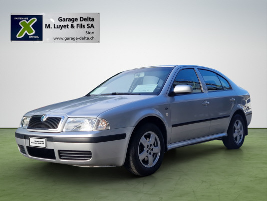 SKODA Octavia 2.0 Elegance-image-1