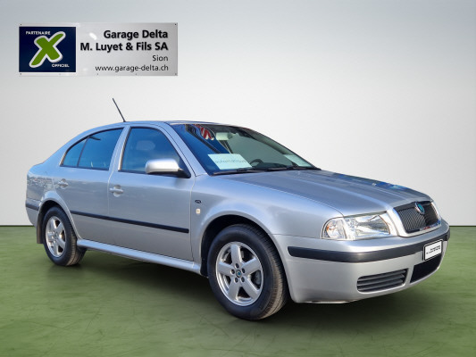 SKODA Octavia 2.0 Elegance-image-0
