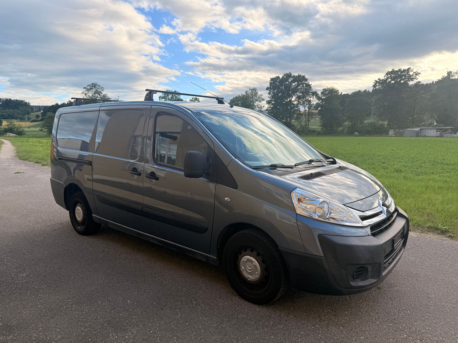 CITROEN Jumpy 2.0 HDi 12 L2H1-image-2