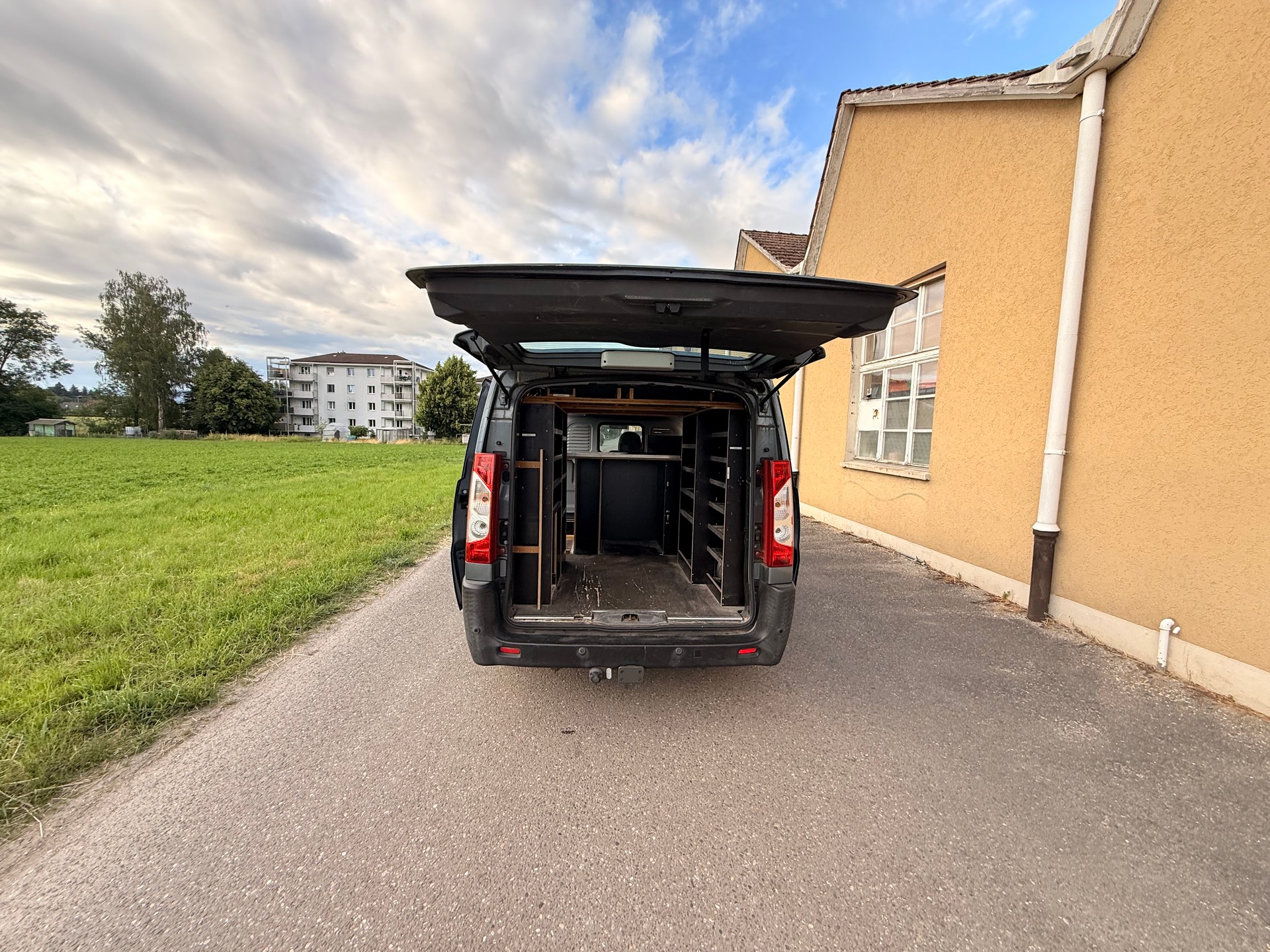 CITROEN Jumpy 2.0 HDi 12 L2H1-image-12