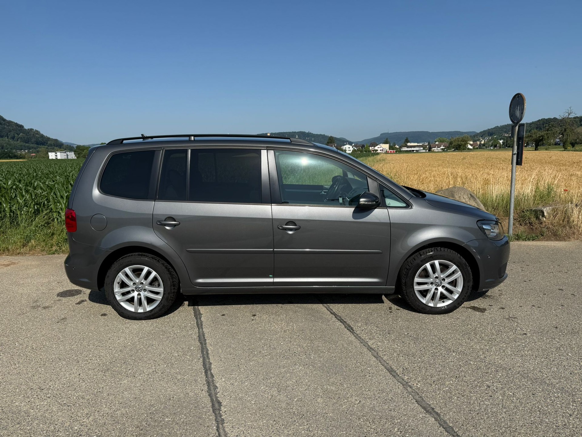 VW Touran 1.4 TSI Comfortline DSG-image-5