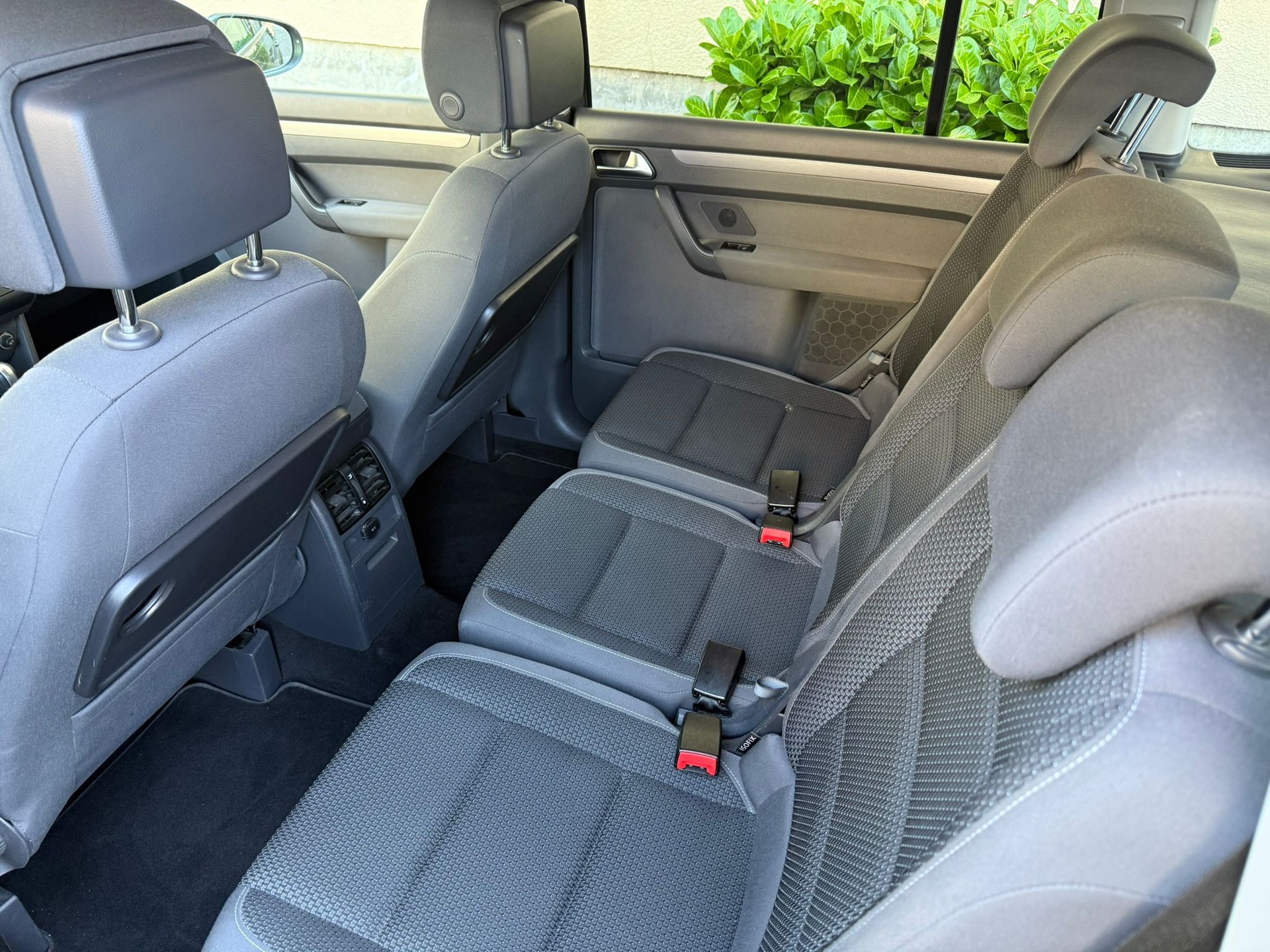 VW Touran 1.4 TSI Comfortline DSG-image-11