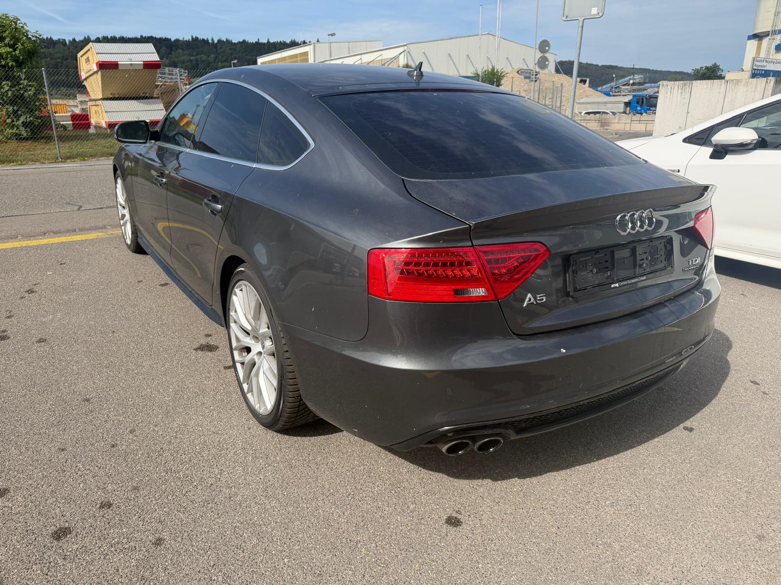 AUDI A5 Sportback 3.0 TDI clean diesel quattro S-tronic-image-3