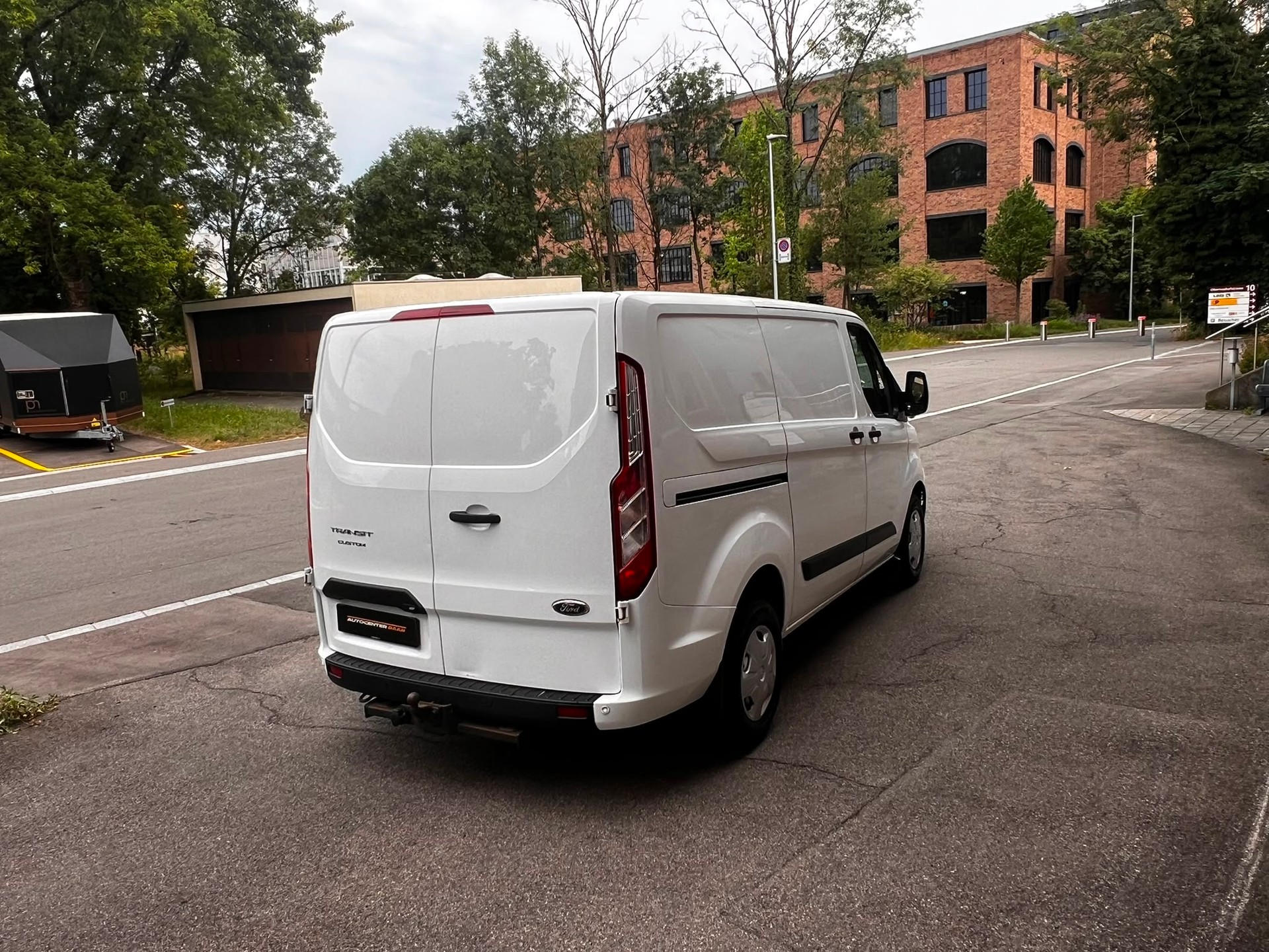 FORD Transit Custom Van 280 L1H1Trend-image-4