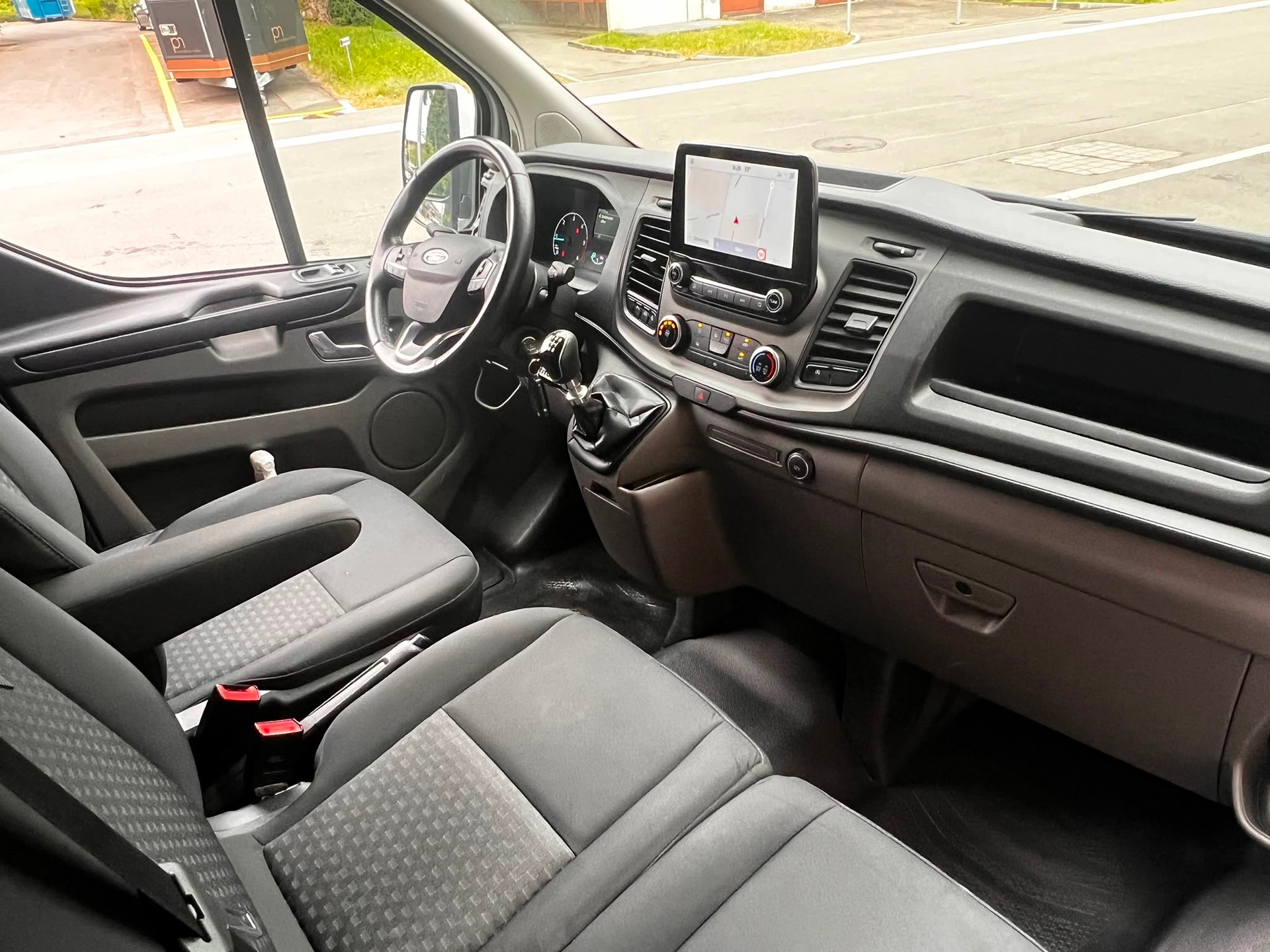 FORD Transit Custom Van 280 L1H1Trend-image-11