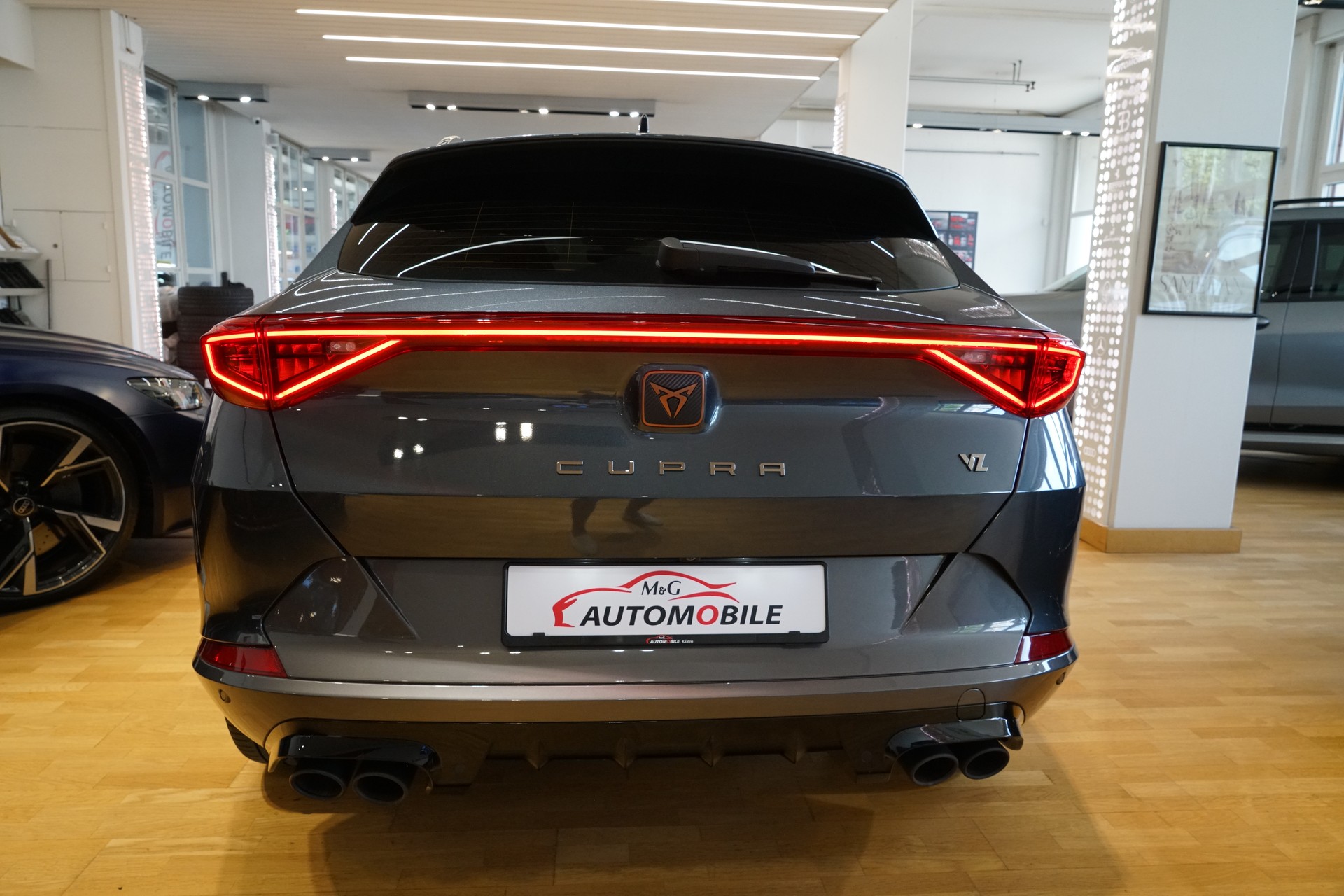 CUPRA Formentor 2.0TSI VZ 4Drive DSG 5-Jahre Garantie-image-5