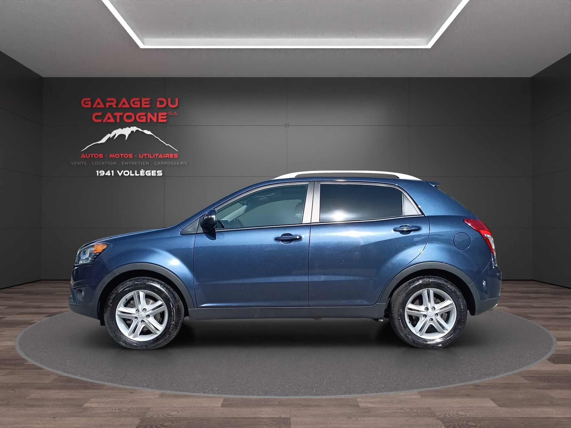 KGM-SsangYong Korando 2.0 e-XDI Sapphire 4WD Automatic-image-2