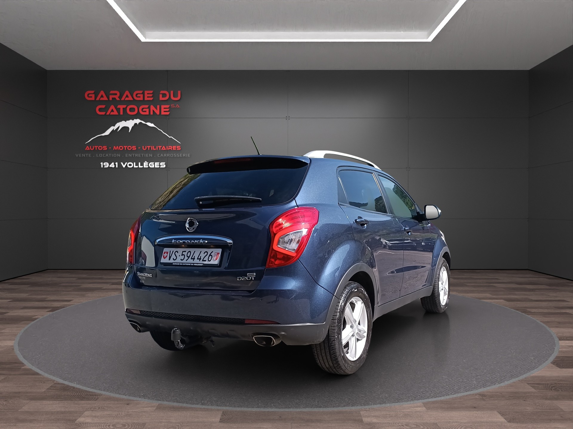 KGM-SsangYong Korando 2.0 e-XDI Sapphire 4WD Automatic-image-5
