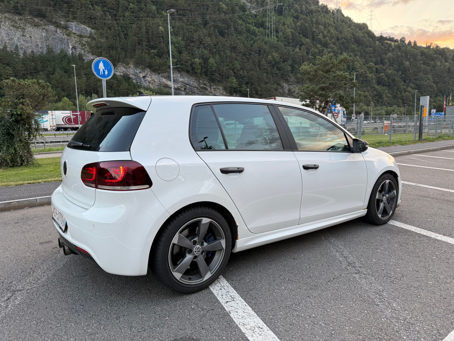 VW Golf 2.0 R ABT ORIGINAL 🚀-image-8