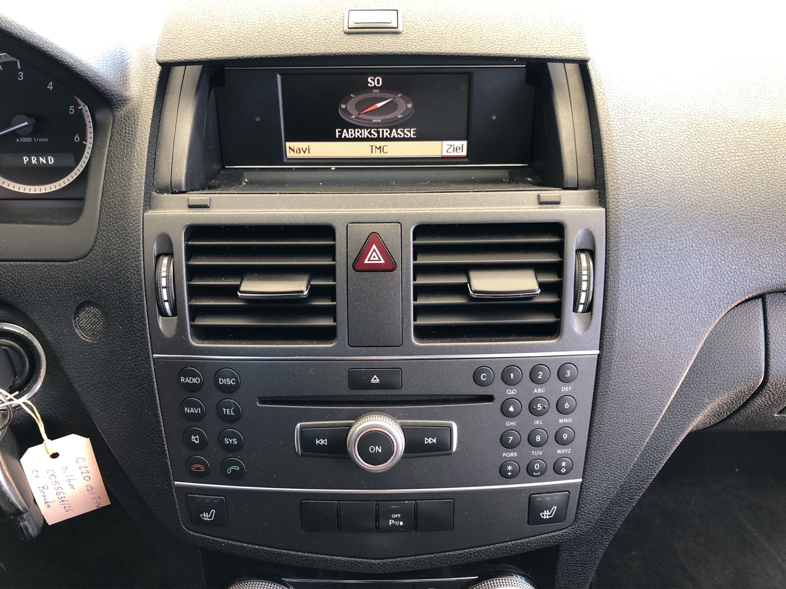 MERCEDES-BENZ C 220 CDI BlueEfficiency Automatic-image-11