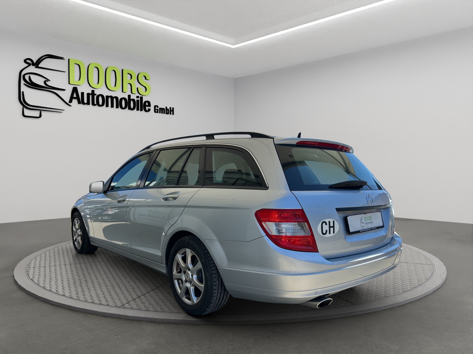 MERCEDES-BENZ C 220 CDI BlueEfficiency Automatic-image-5