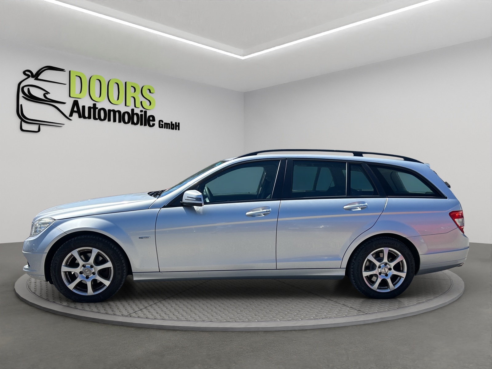 MERCEDES-BENZ C 220 CDI BlueEfficiency Automatic-image-6