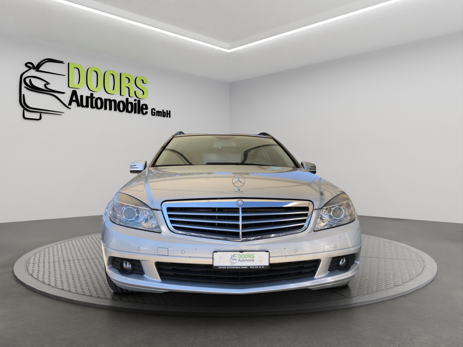 MERCEDES-BENZ C 220 CDI BlueEfficiency Automatic-image-1