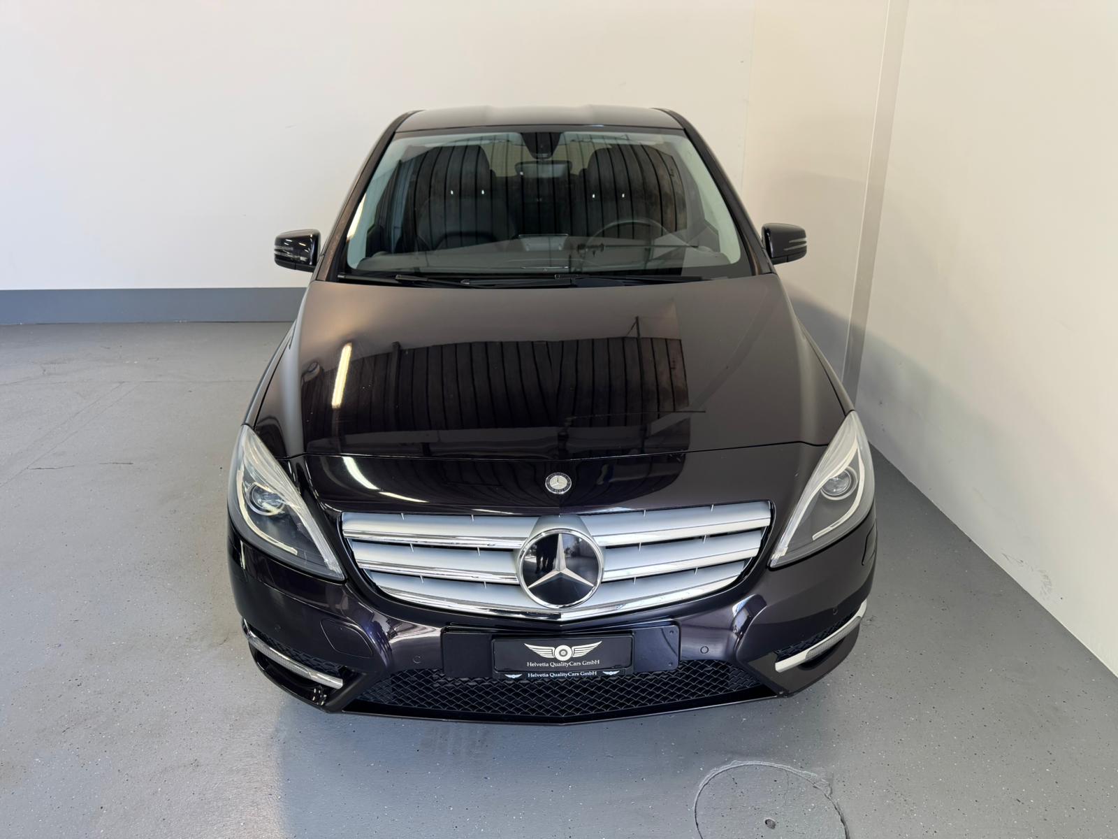 MERCEDES-BENZ B 180 7G-DCT-image-3