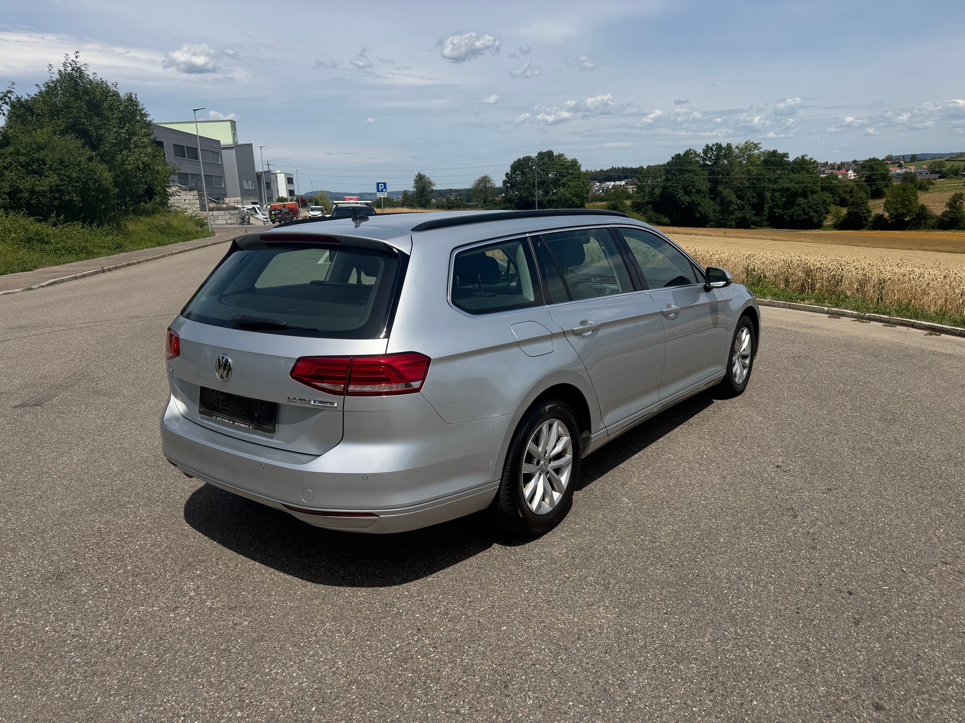 VW Passat Variant 2.0 TDI BMT Comfortline DSG-image-2