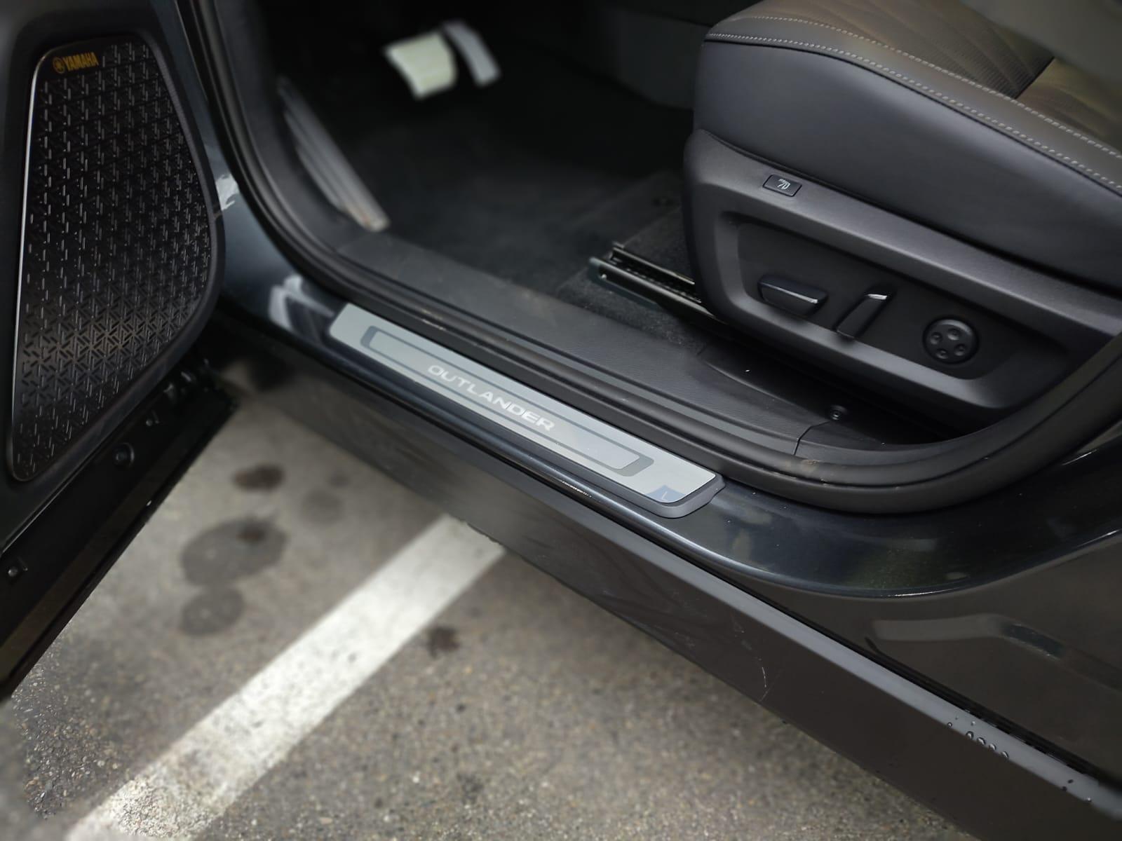 MITSUBISHI Outlander 2.4 PHEV Sport 4x4-image-15