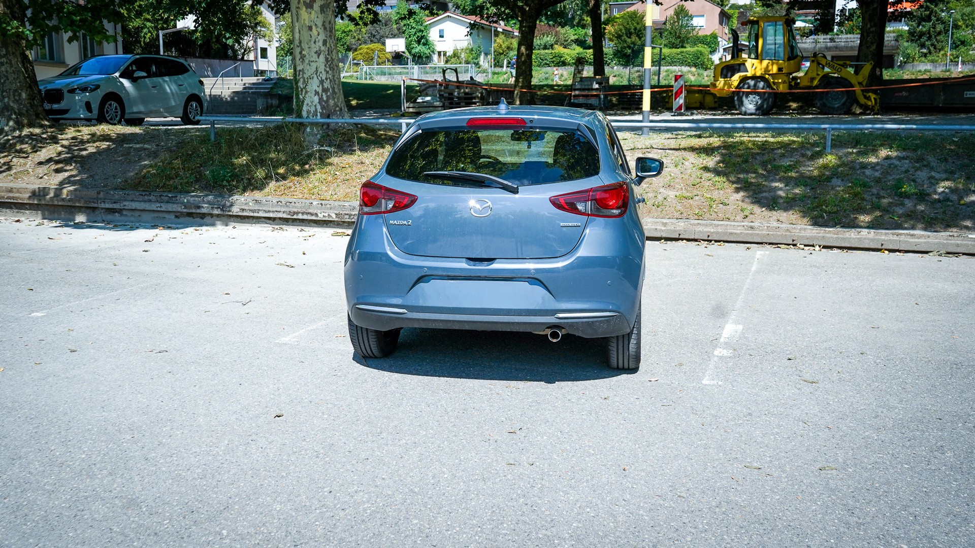 MAZDA 1.5 90 Revolution-image-3