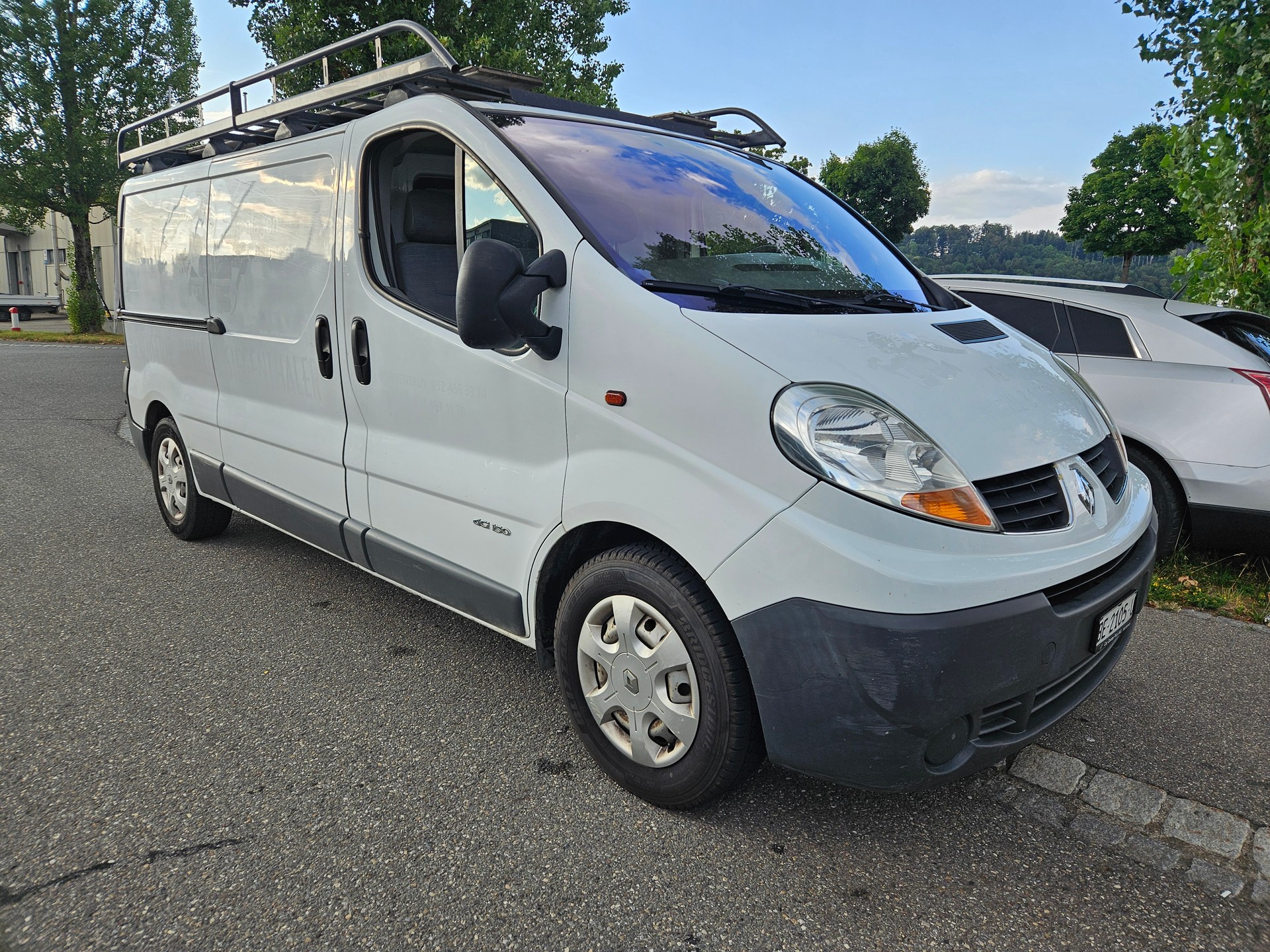 RENAULT Trafic 2.5 dCi 2.9t L2H1-image-0