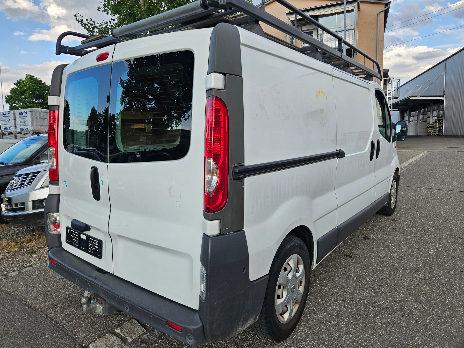 RENAULT Trafic 2.5 dCi 2.9t L2H1-image-4