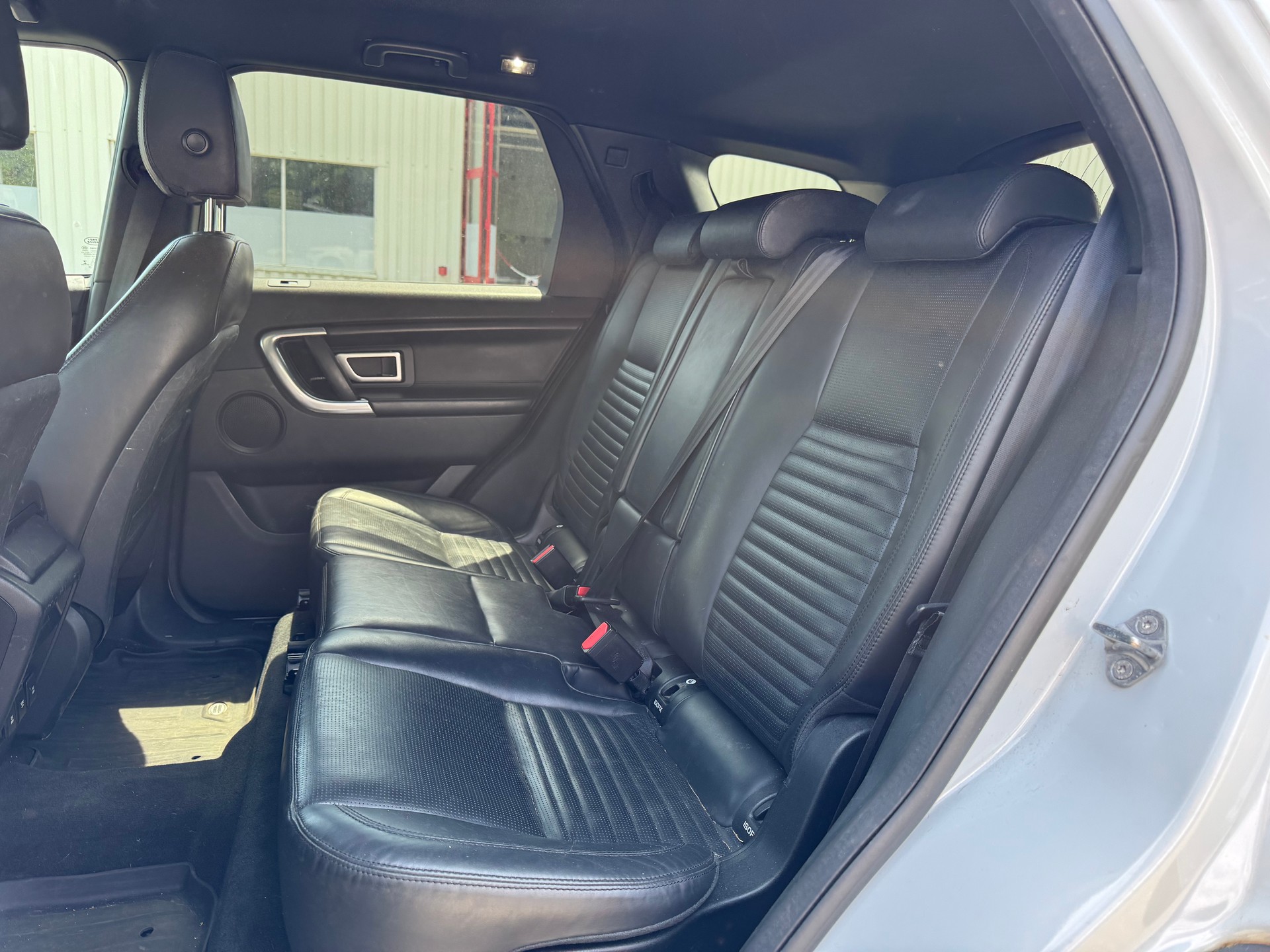 LAND ROVER Discovery Sport 2.0 TD4 Pure AT9-image-7