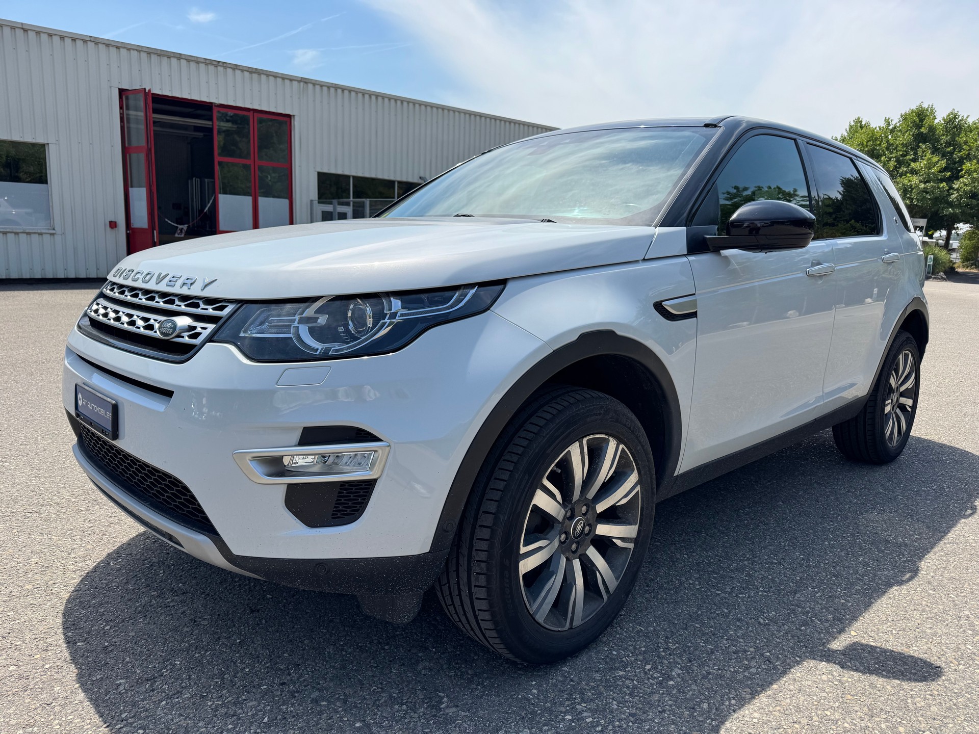 LAND ROVER Discovery Sport 2.0 TD4 Pure AT9-image-0