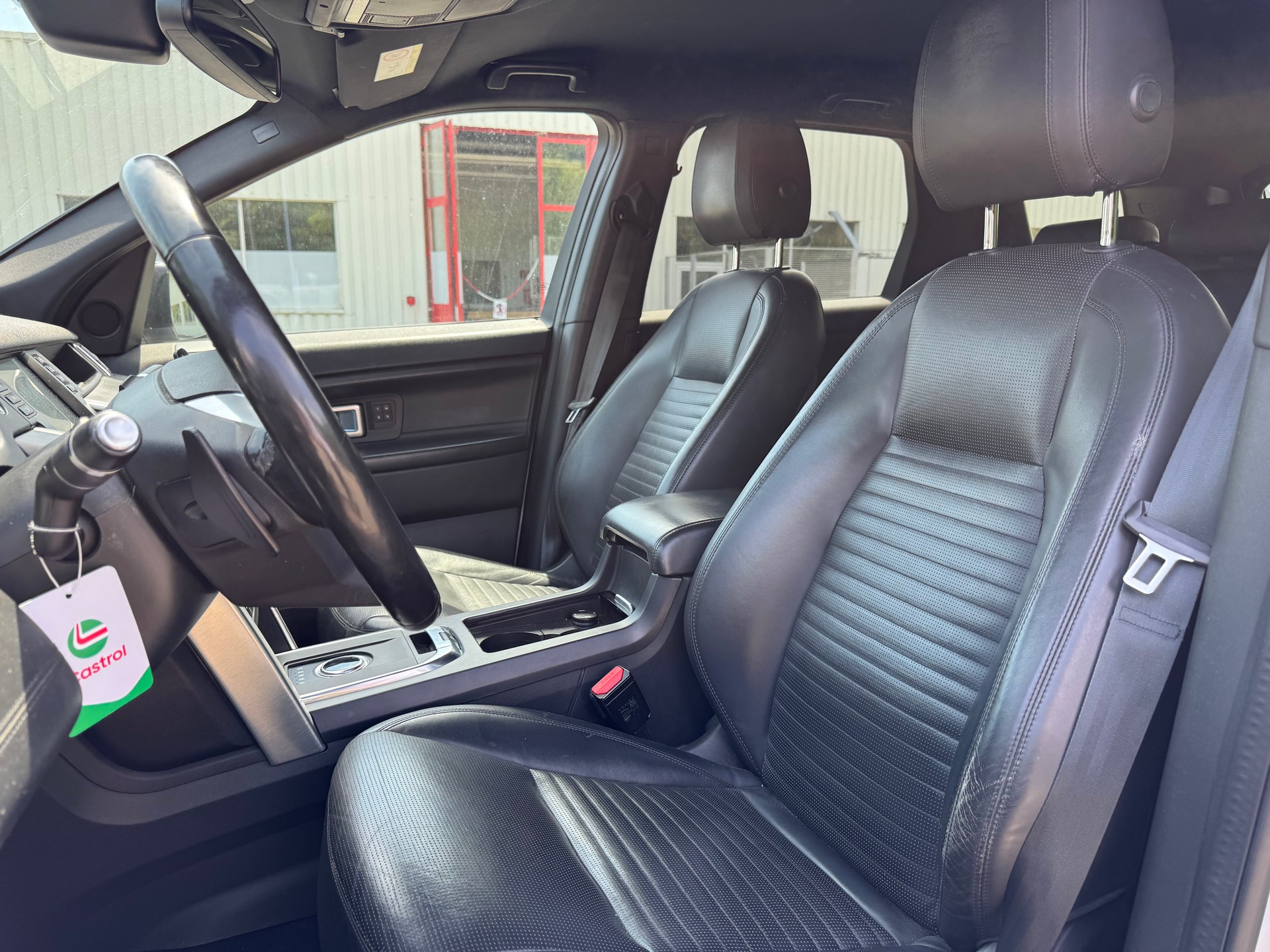LAND ROVER Discovery Sport 2.0 TD4 Pure AT9-image-6