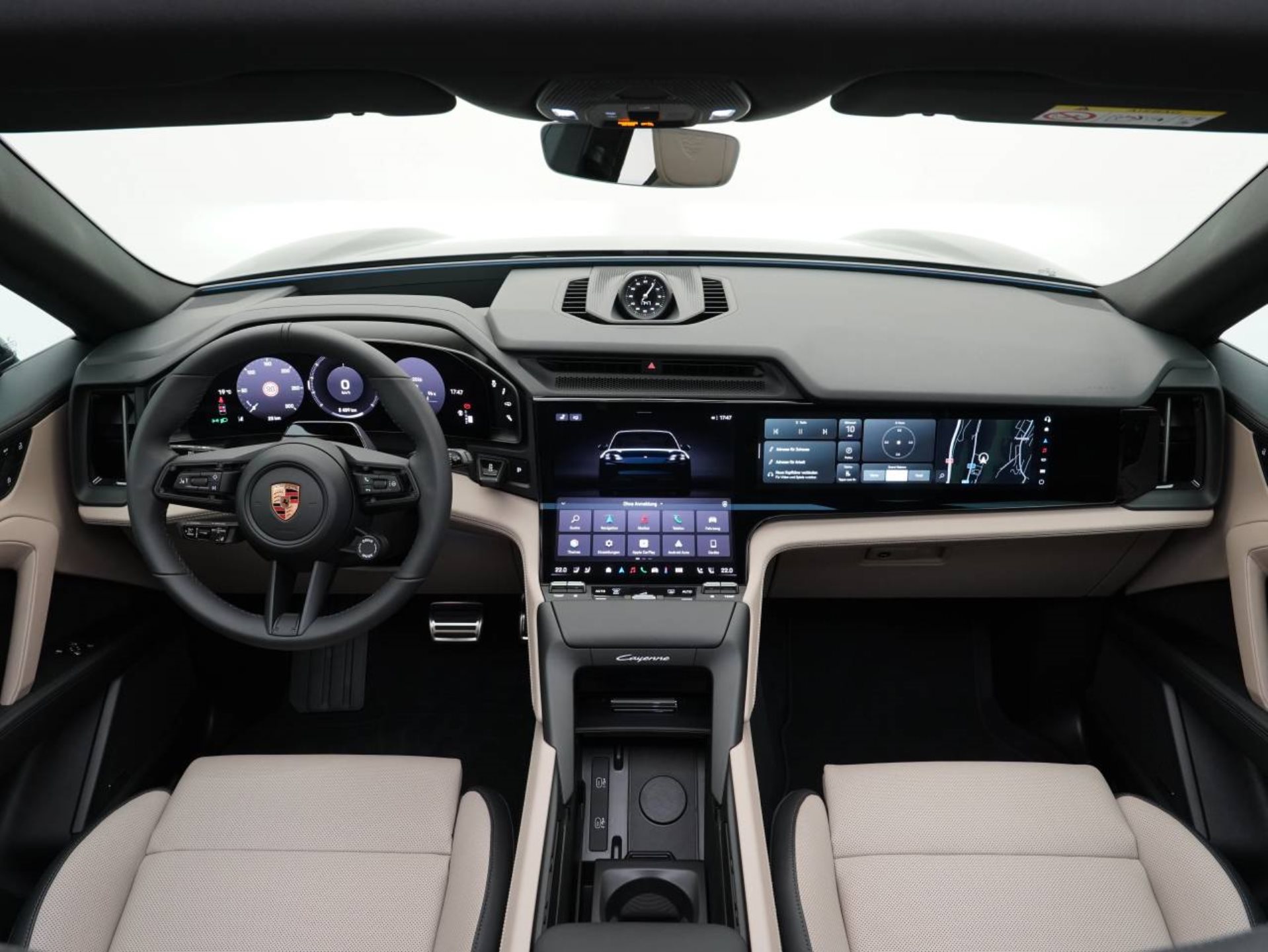 PORSCHE Cayenne Electric-image-14